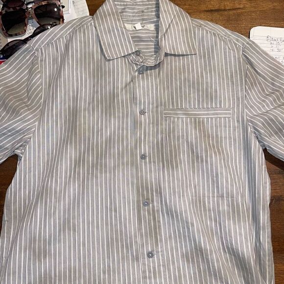 NWOT Hudson Button Down Shirt - Picture 3 of 5
